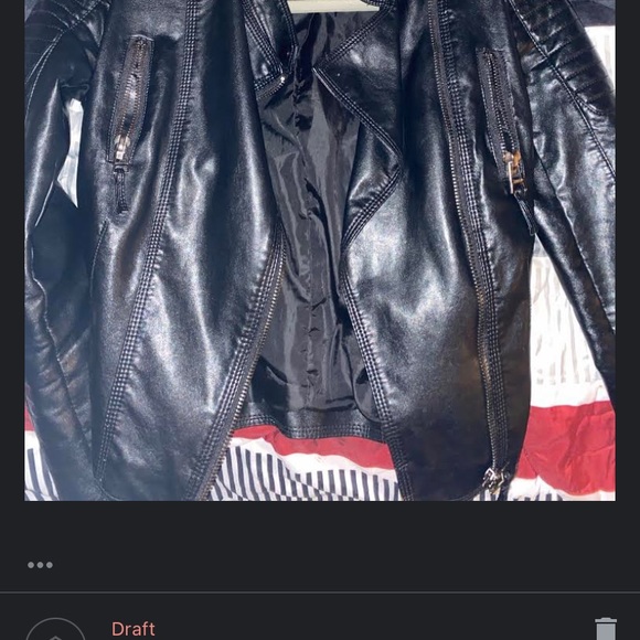 Leather jacket - Picture 2 of 3